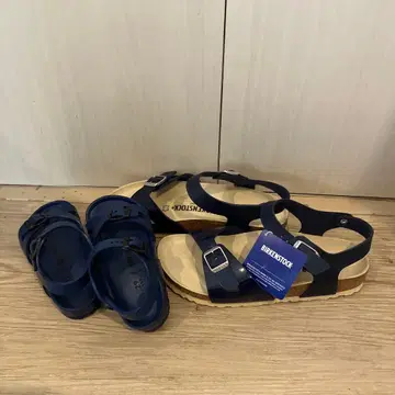 BIRKENSTOCK 샌들 네이비 29와 39