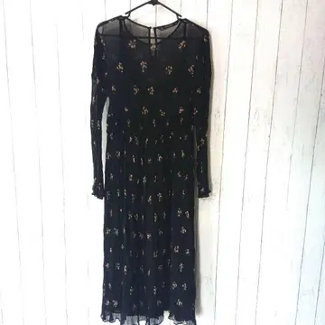 ZARA BASIC 꽃무늬 롱 원피스 긴팔 블랙 EUR L
