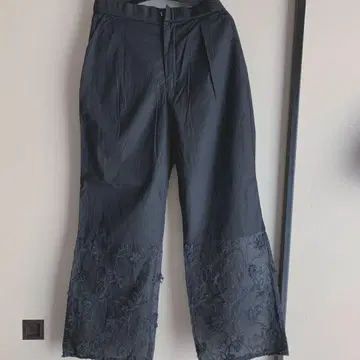 ATTENTION 밑단 레이스 팬츠