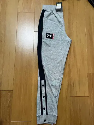 Under Armour 남성용 스웨트 팬츠 그레이
