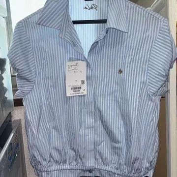 스트라이프 패턴 반팔 셔츠 밑단 드로스트 사양 새상품 이번 시즌 신상 VIS POLO
