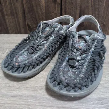 KEEN x ELNEST 유니크 야쿠시마 포레스타 카모