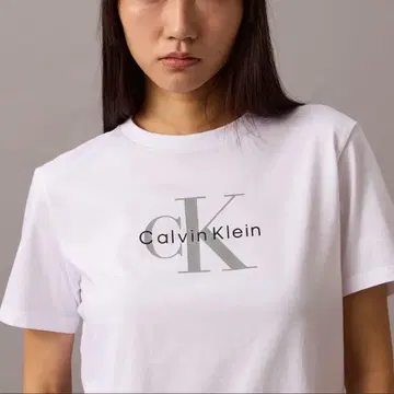 캘빈 클라인 클래식 모노 로고 크루넥 티셔츠