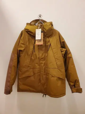 ULTIMA THULE TACTICAL 다운 자켓