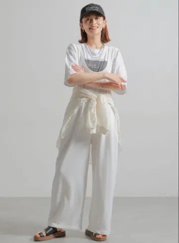 화이트 올인원 살로펫