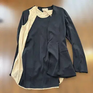 이탈리아 카를로 콘트라다 실크 노카라 자켓 탱크탑 앙상블