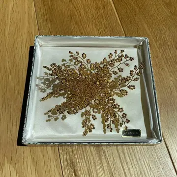 G 키스카 펄 브로치 골드 컬러