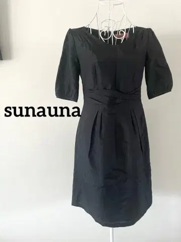 [ SUNAUNA ] 고급 실크 혼방 카슈쿨풍 턱 원피스 블랙 34 일본제