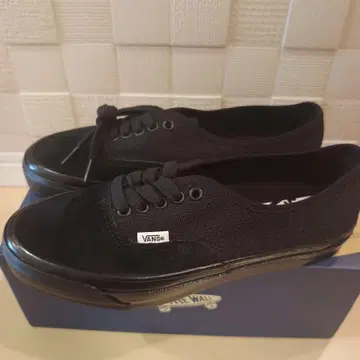 24시간 이내 발송/Vans 프리미엄 오센틱 US8.5