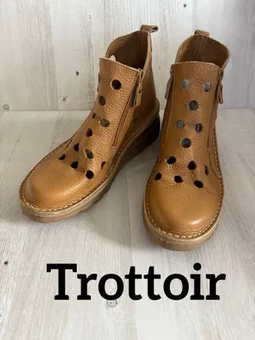 새상품급 Trottoir 천연 가죽 펀칭 숏부츠 브라운 24.5EEEE