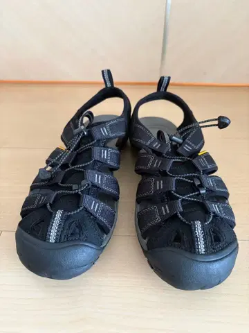 KEEN 킨 클리어워터CNX 샌들 26.5cm 블랙