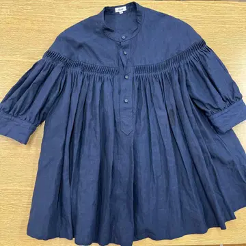 Scye 린넨 핀턱 블라우스 네이비 40