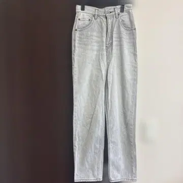 스터닝 루어 데님
