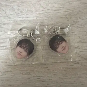 JO1 캡슐 토이 얼굴 아크릴 키링 2종 세트 시로이와 루키