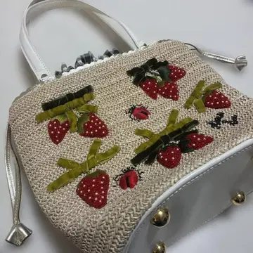 ANNA SUI 바스켓백 스트로베리 자수 복조리 백 핸드백