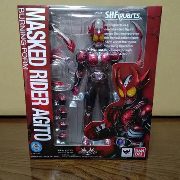 S.H.Figuarts 가면라이더 아기토 버닝 폼