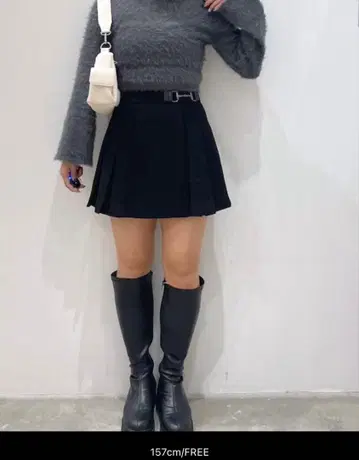 Heather 숏 기장 니트 스웨터