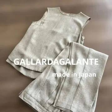 GALLARDA GALANTE 슬리브리스 상의 & 팬츠 셋업