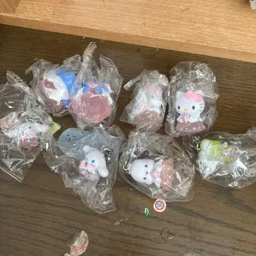 산리오 가챠가챠 참 8개 세트