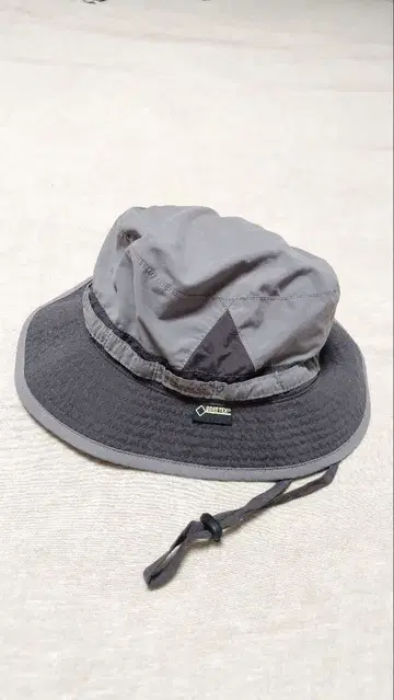 Marmot GORE-TEX 사파리 햇 그레이
