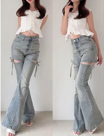 사이드리본 컷 아웃 플레어 데님 팬츠