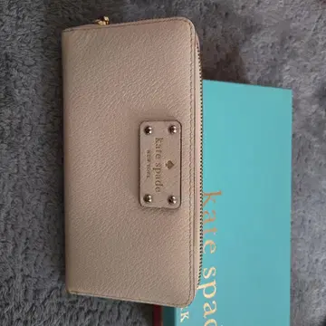 kate spade NEW YORK 장지갑