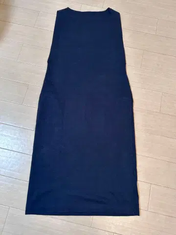 mizuiro ind 슬리브리스 롱 원피스 네이비