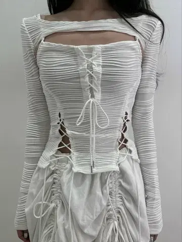 [ melt the lady ] lace up layered corset