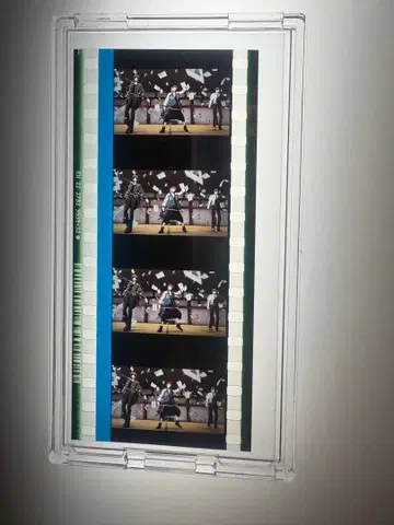 힙무비 특전 신지루치카라 필름 조각 3