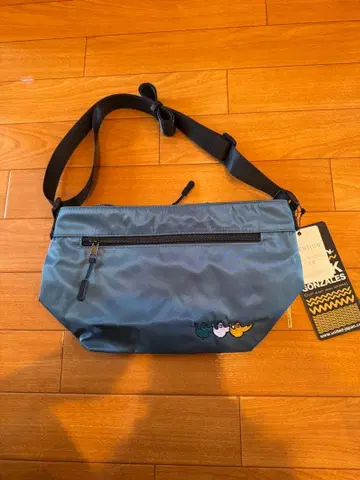 [ 새상품급 ] Mark Gonzales 숄더백