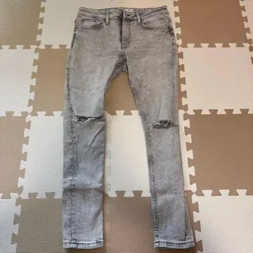 Bershka 데님 슈퍼 스키니 팬츠 데미지 가공 그레이