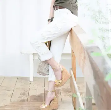 앤드러브 옷장 &LOVE 캐주얼 팬츠 화이트 리본 프릴
