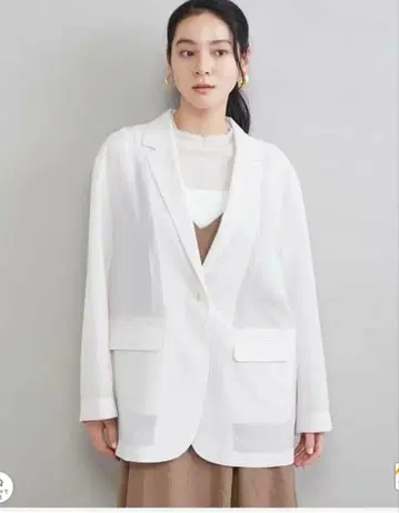 미라 오웬 자켓 화이트