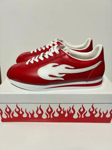 4HUNNID THE FLAME YG 코르테즈 빨간색