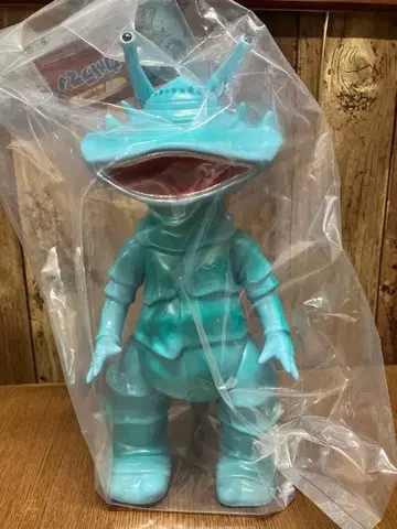마루산 소프트 비닐 카네곤 450 60s Blue Ver.