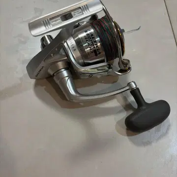 DAIWA 다이와 SALTIGA bIast 4000