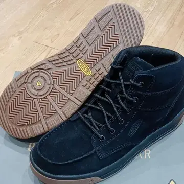 KEEN 깁슨 MID 28.5cm