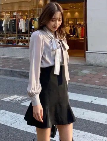 rienda 로고 리본 타이 블라우스 긴팔 베이지 F