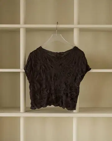 anuke / Mellow Short Tops 브라운