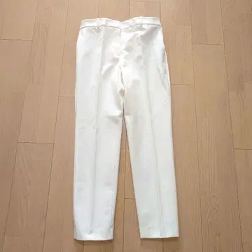 플라스테 화이트 팬츠 L