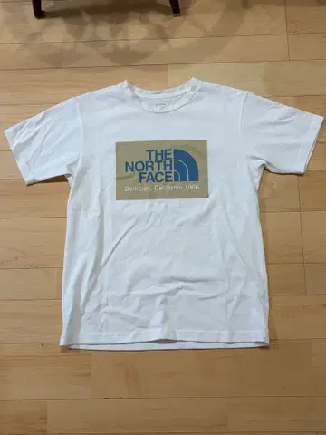 THE NORTH FACE 티셔츠 화이트