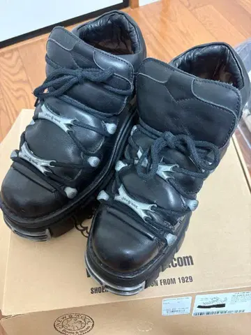 [새상품급] NEW ROCK M-106N-S17 통굽 스니커즈 41 박스 포함