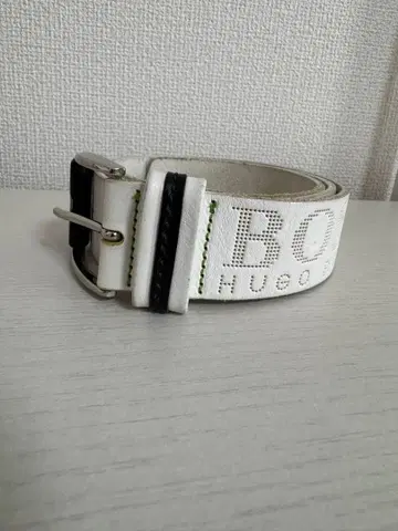 HUGO BOSS 휴고보스 가죽 벨트 화이트 골프 벨트