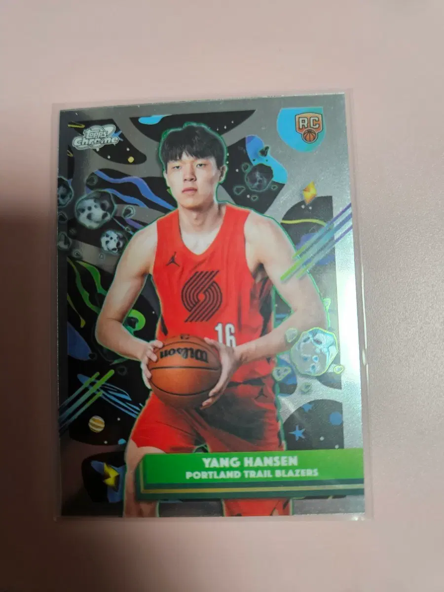NBA)양한센 2025 탑스 Cosmic 루키 카드