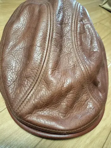 뉴욕 햇 브라운 가죽
