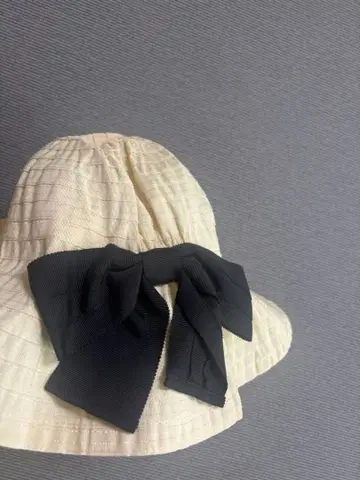 어떤 식으로든 자유롭게 변형할 수 있습니다! 멋진 모자! 익명입니다!
