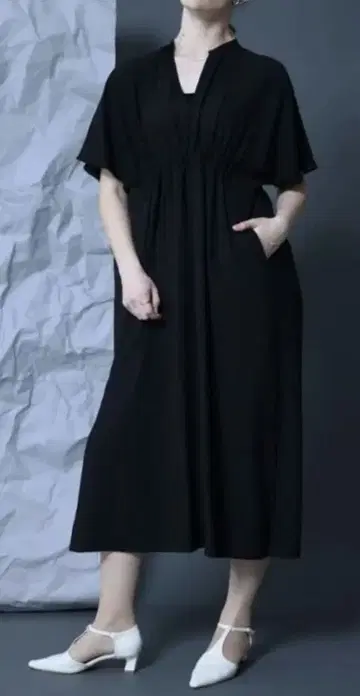새상품 Aga 아가 마오 칼라 개더 원피스 블랙 야마다야