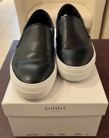 펠리코 서니 스무스 가죽 슬립온 블랙 25.5cm