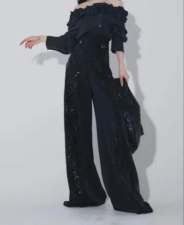 ANDREA&CO 스팽글 자수 팬츠