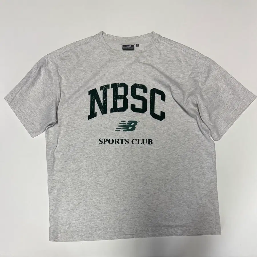 뉴발란스 23년도 스포츠클럽 반팔 티셔츠 L ~ XL